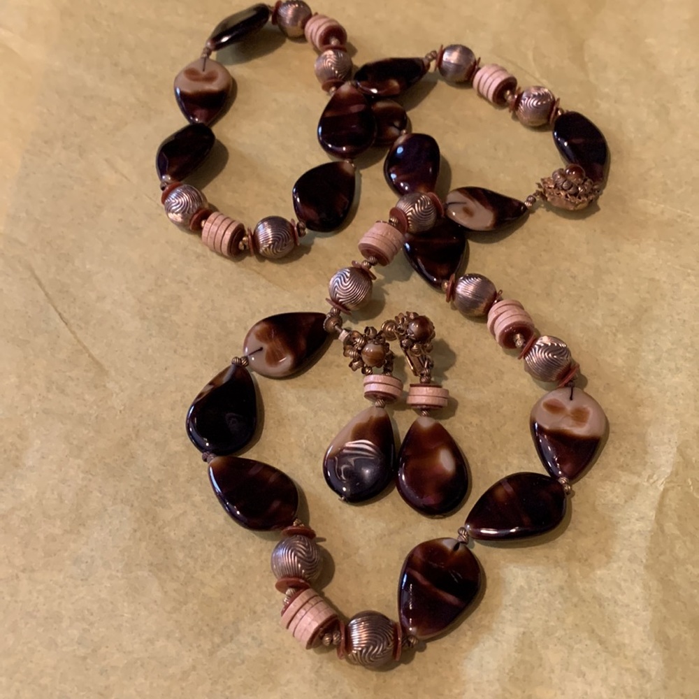 Vintage Miriam Haskell Tiger's Eye Necklace & matching drop earrings , SIGNED.